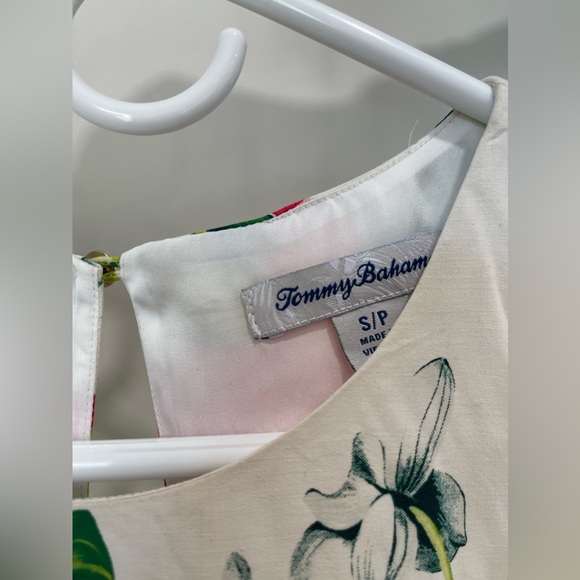 Tommy Bahama dress - Picture 2 of 2